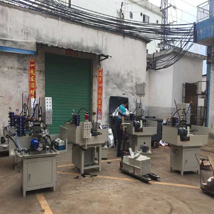 电子烟自动钻孔铣槽铣扁机